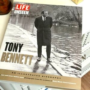 Tony Bennett LIFE Book